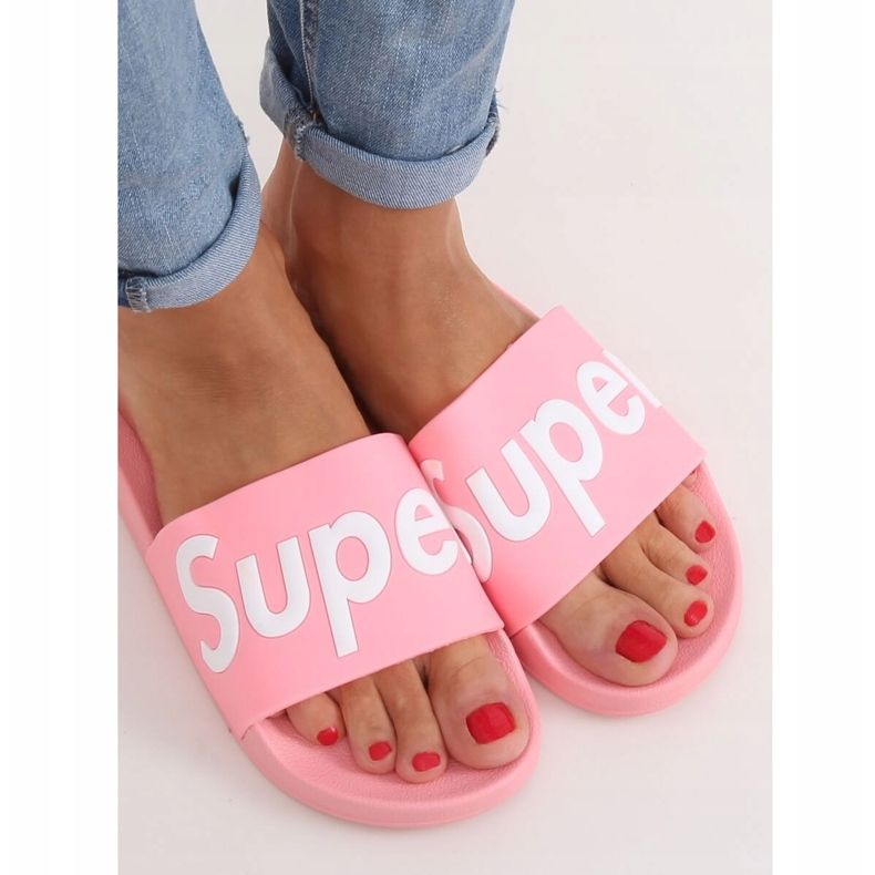 Růžové Dámské růžové pantofle CK110 Pink růžový 1