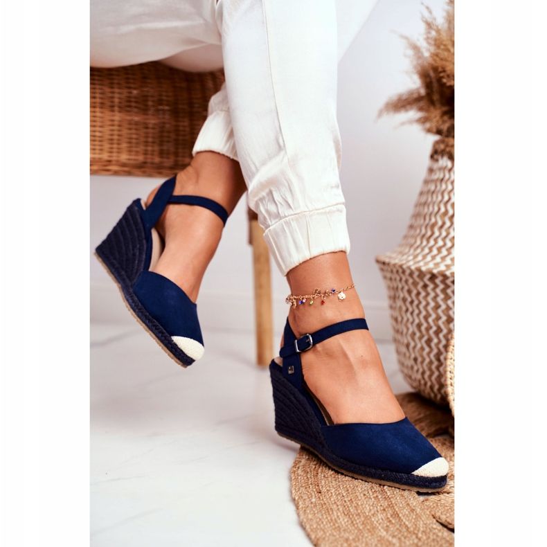 Dámské sandály na pleteném klínu Big Star Navy Blue DD274A172 námořnická modř 2