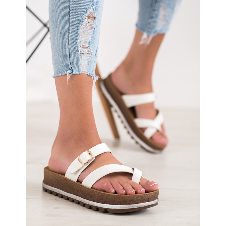 Comer Pantofle Na Módní Platformě bílý 2