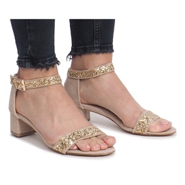 Zlaté sandály na sloupku Montana zlatý žlutá 1