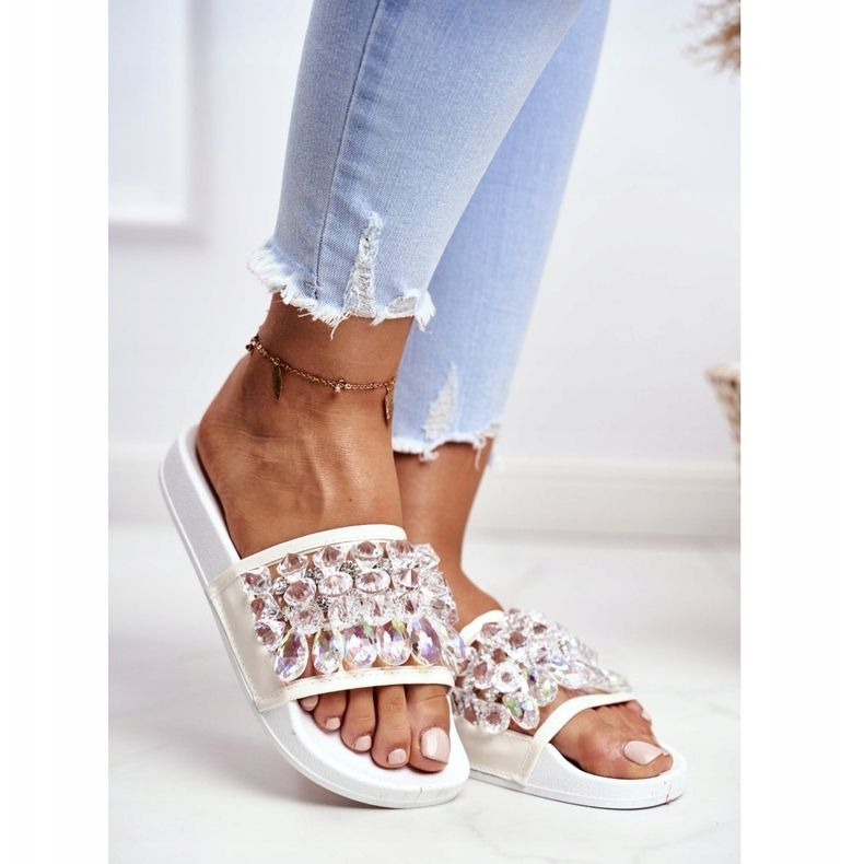 Dámské pantofle Lu Boo Crystals White Bobbi bílý 1