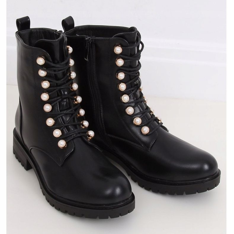 Černé pracovní boty NC977 černé černá 1