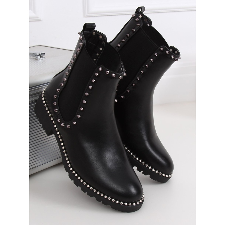 Černé Chelsea boty s cvočky černé NC826 Black černý 2