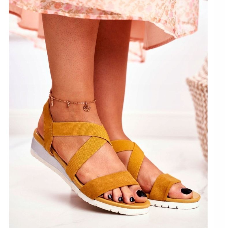 PS1 Dámské sandály na klínku žluté nazouváky Harper žlutá 1