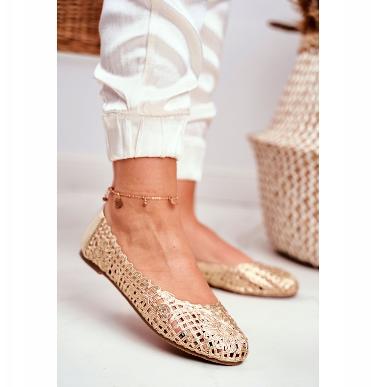 Lu Boo Dámské balerínky se zlatým prolamovaným pletením 2