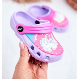 Dětské pantofle Pěnové Crocs Violet Ponies Pony fialový 2