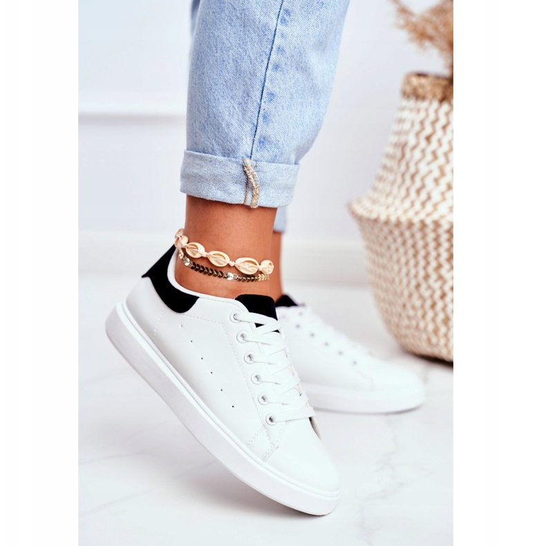 PS1 Dámské sportovní boty bílé barvy s černým podpatkem Milly bílý černá 2