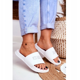 Dámské pantofle Big Star Classic White GG274044 bílý 1
