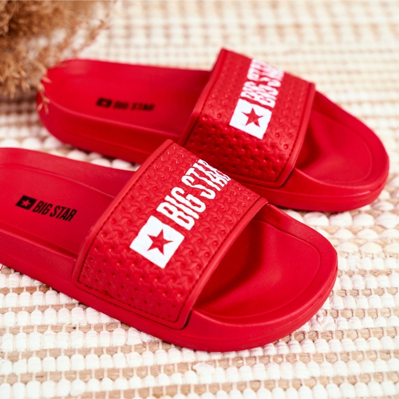 Dětské pantofle Big Star červené prošívané GG374801 2