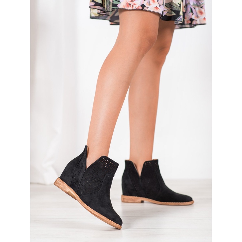 Bella Paris Klasické černé kovbojky černá 1