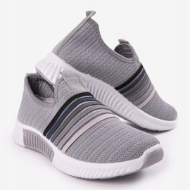 Šedé sportovní nazouvací boty TL502-26 šedá 2 Šedé sportovní nazouvací boty TL502-26 šedá 2