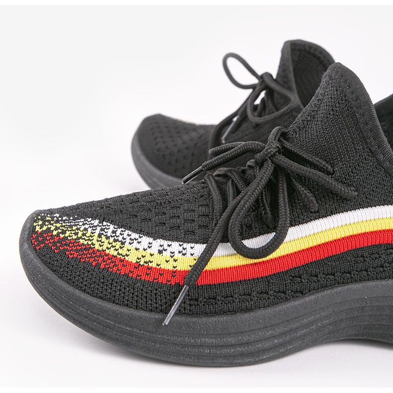 Černá sportovní obuv HB-48 černý 2