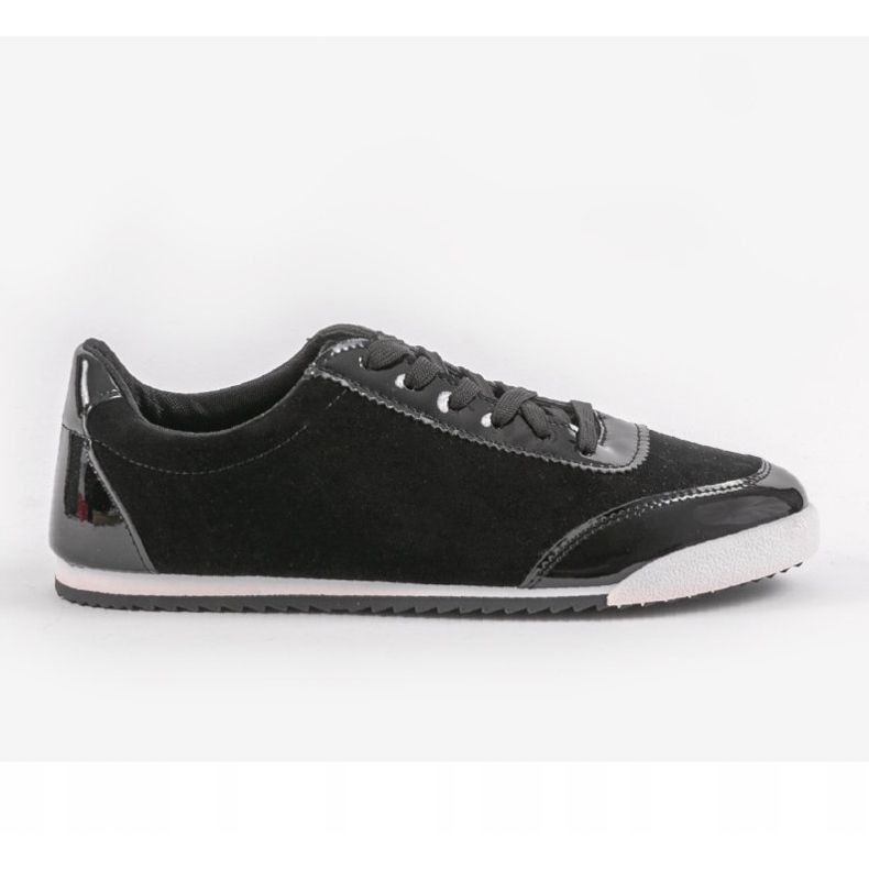 Černé elegantní pánské boty JX-22 černý 1