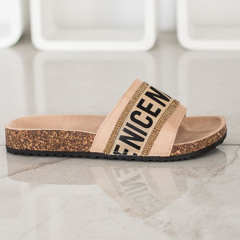 Evento Pěkné pantofle Crystals béžový 1 Evento Pěkné pantofle Crystals béžový 1