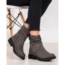 J. Star Šedí dělníci šedá 1