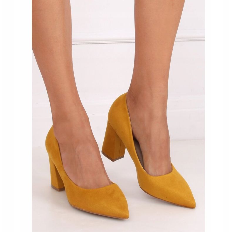 Čerpadla na sloupku medová 030-22 ES-1 žlutá 2 Čerpadla na sloupku medová 030-22 ES-1 žlutá 2