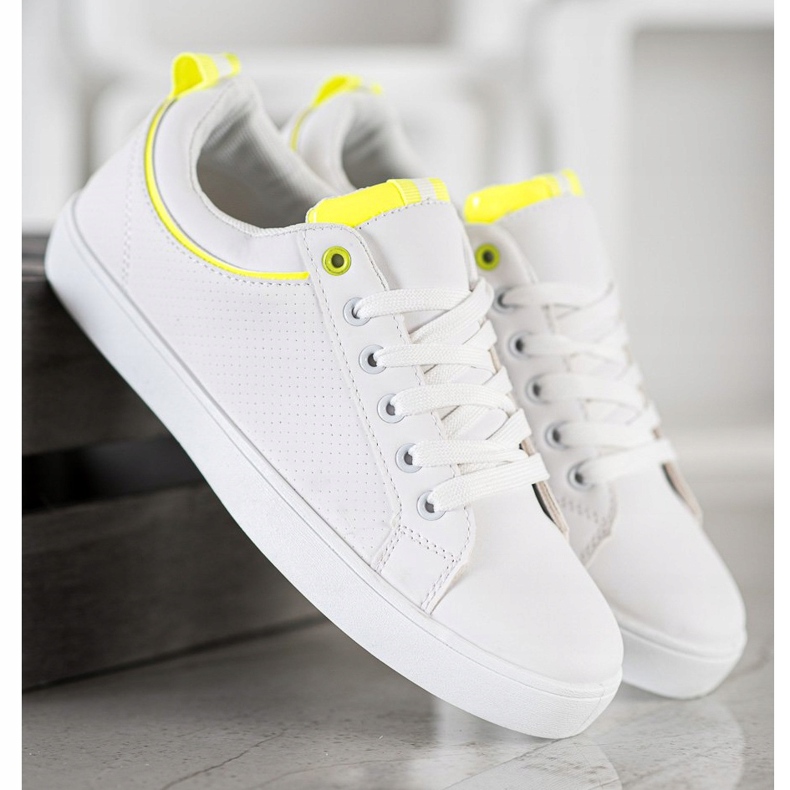 SHELOVET Stylové tenisky s eko kůží bílý žluť 2