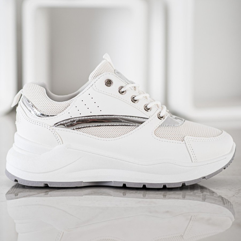 Ideal Shoes Stylové sportovní tenisky bílý 2 Ideal Shoes Stylové sportovní tenisky bílý 2