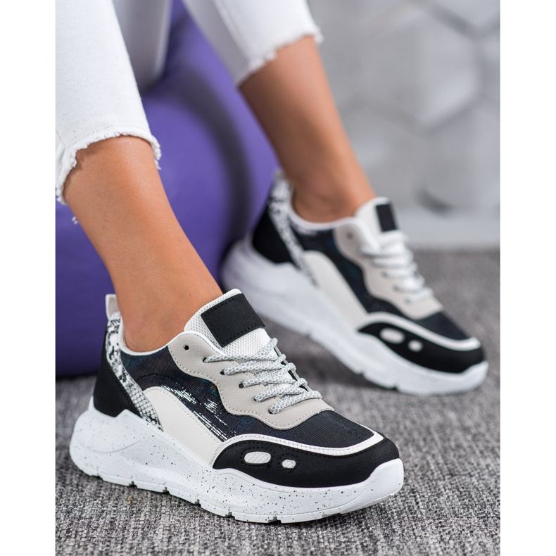 Kayla Tenisky s efektem Holo černá 1