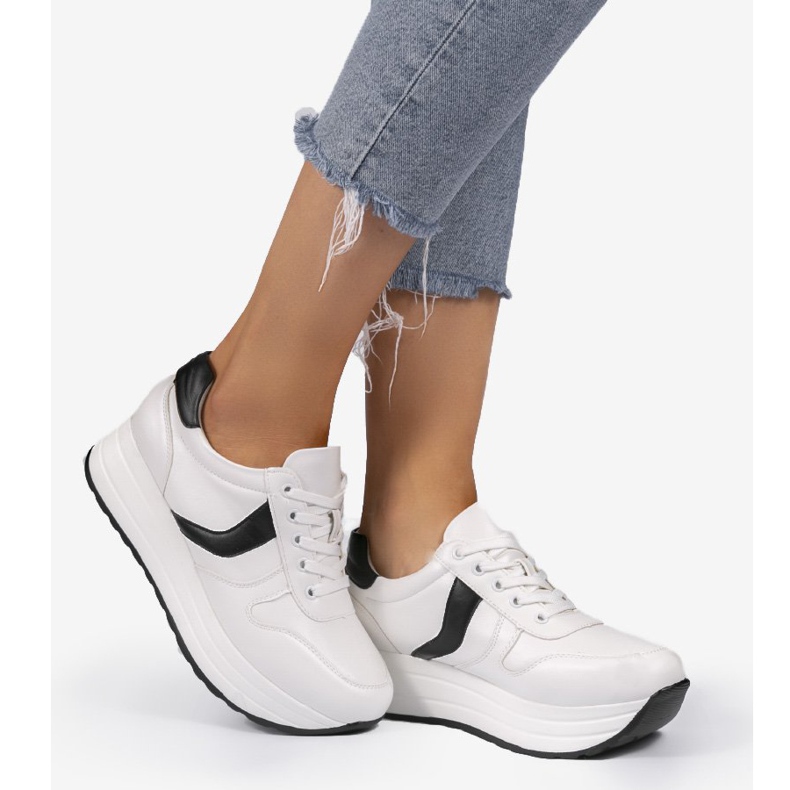 Bílé sportovní boty, tenisky BK-20 bílý 2