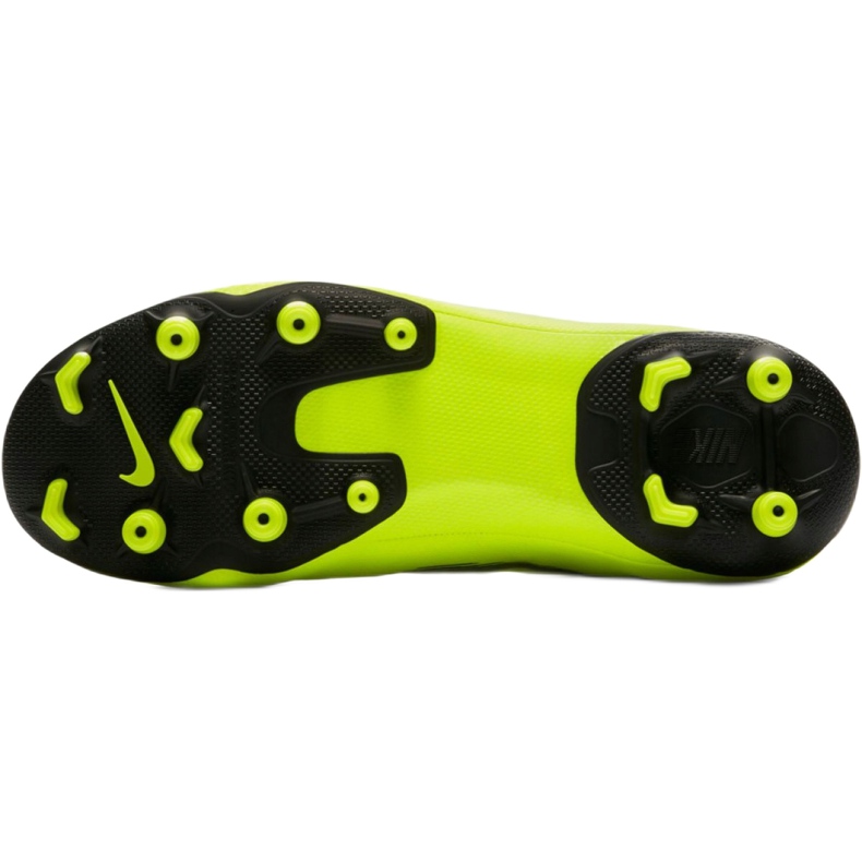 Kopačky Nike Mercurial Vapor 12 Academy Mg Jr AH7347 701 žluť 3