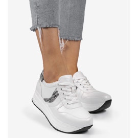 Bílé sportovní boty, tenisky BK-20 bílý 1