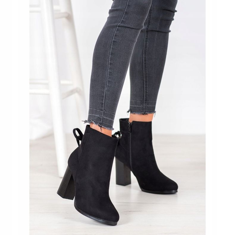 Goodin Boty s ozdobnou vazbou černý 2