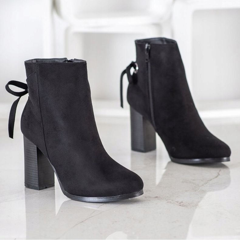 Goodin Boty s ozdobnou vazbou černý 1