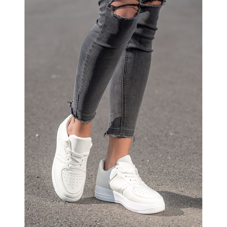 SHELOVET Tenisky Na Platformě bílý 1