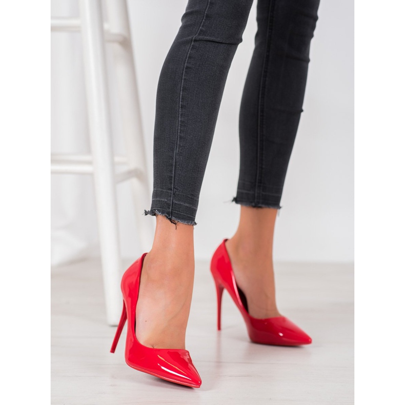 Queentina Lakované červené špendlíky 2