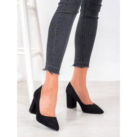 Nio Nio Černá Pumpy Na Sloupu 5