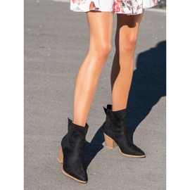 Erynn Vysoké kovbojské boty černá 1