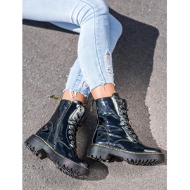 Kožedělníci VINCEZA černý 2