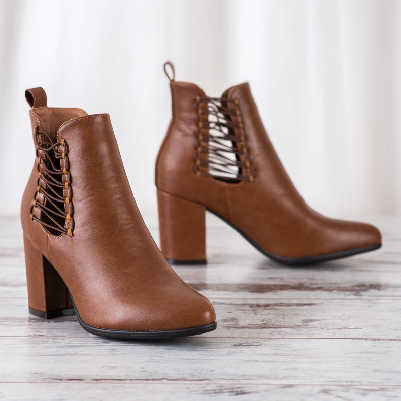 Vystřižené boty VINCEZA hnědý 1