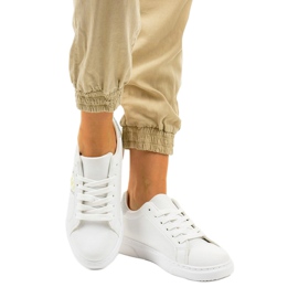 Klasické bílé tenisky BK929-19 bílý stříbrný 1