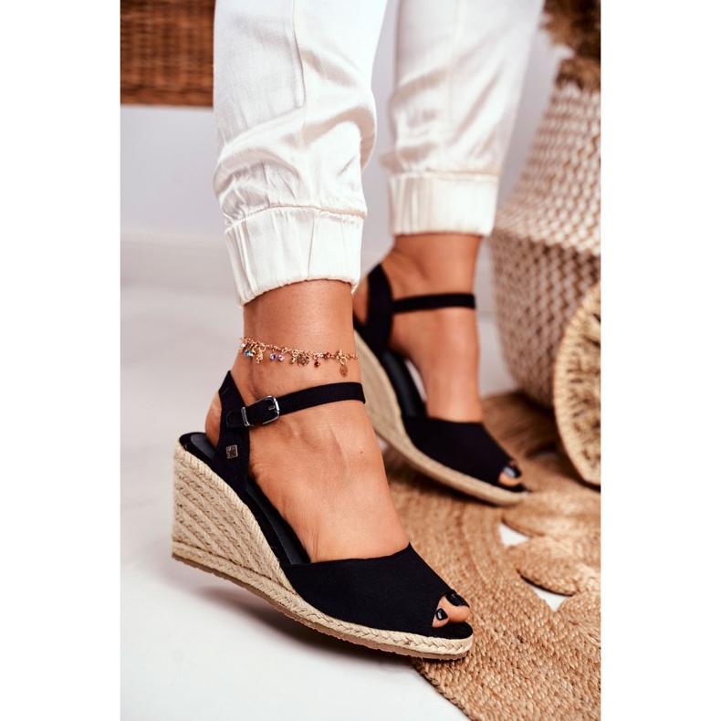 Dámské sandály na pleteném klínu Big Star černé DD274A209 černá 3