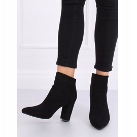 Černé boty na podpatku TX-1802 Black černý 1