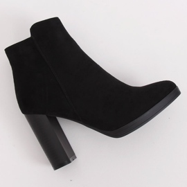 Černé kozačky na vysokém podpatku BM-9091-1 Black černý 2