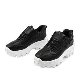 Černé trendy sportovní boty Pereipheme černý 2