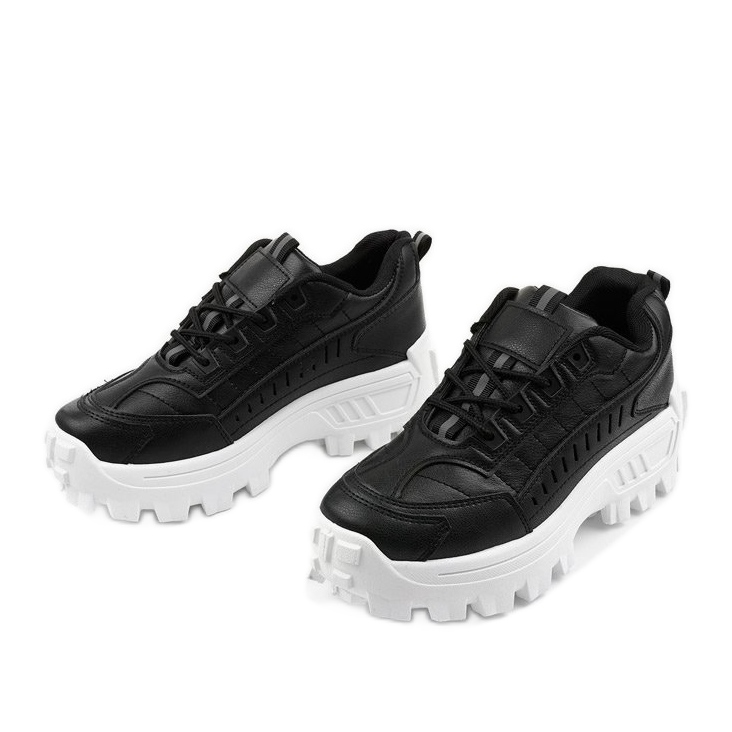 Černé trendy sportovní boty Pereipheme černý 2