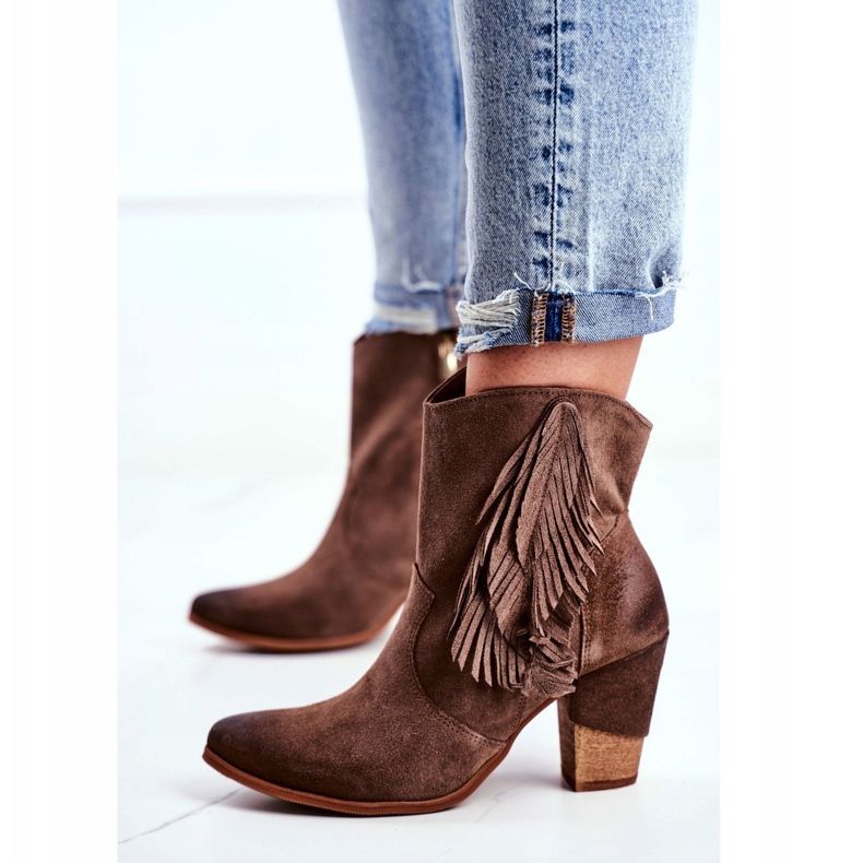 Exquisite Dámské kozačky Quintana z cappuccina kůže na vysokém podpatku hnědý 1