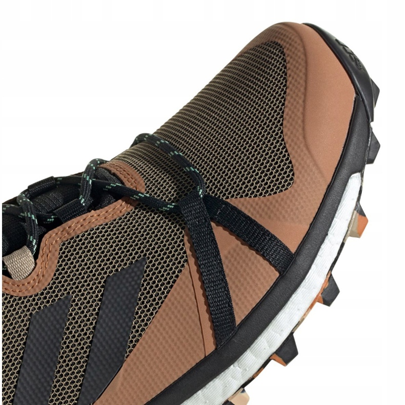 Boty Adidas Terrex Skychaser Lt Gtx M FV6827 hnědý černá vícebarevný 1