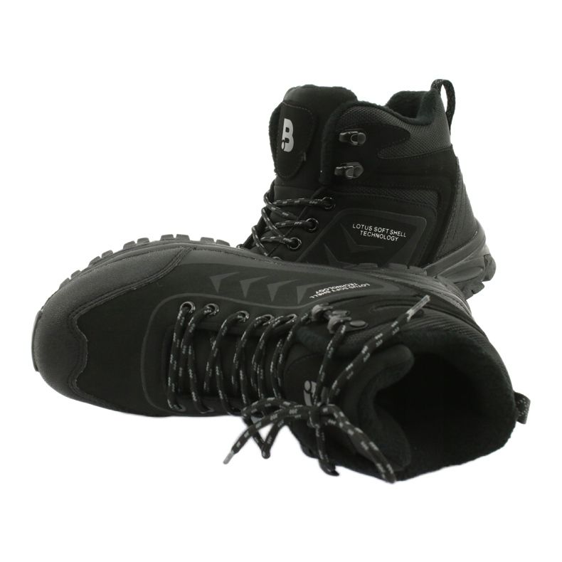 McBraun Vysoce sportovní softshellový trekkingový černý 9TR37-1405 černá 4