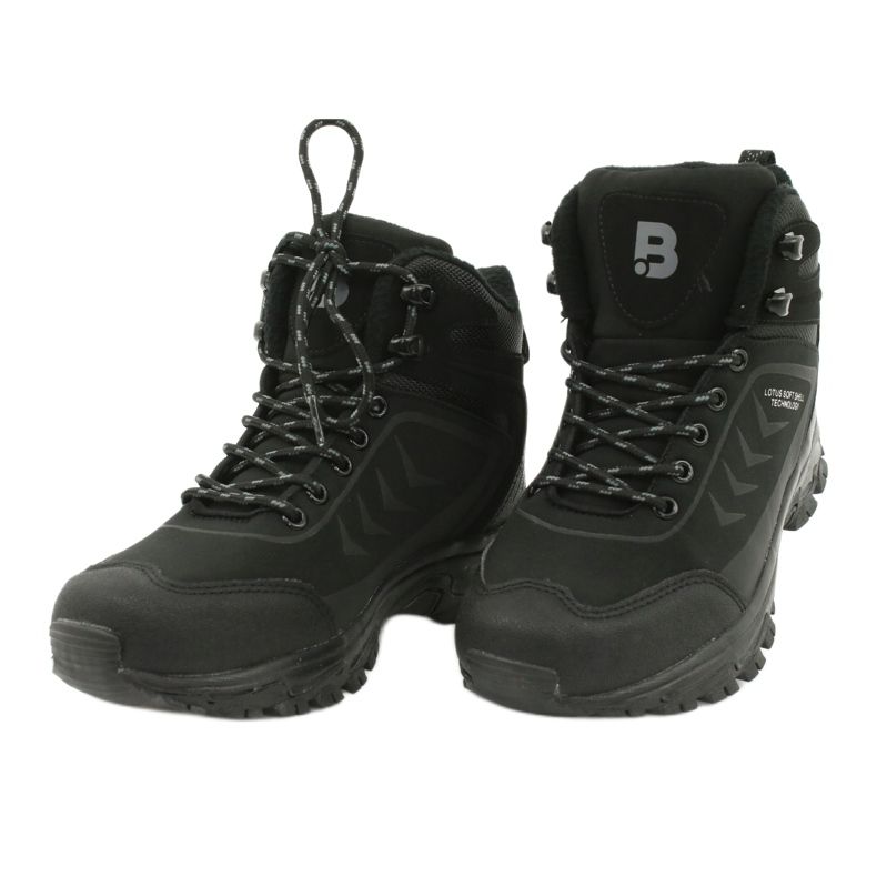 McBraun Vysoce sportovní softshellový trekingový černý 9TR37-1403 černá 1 McBraun Vysoce sportovní softshellový trekingový černý 9TR37-1403 černá 1