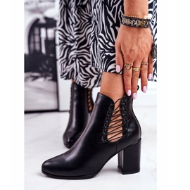 Vinceza Dámské kozačky na podpatku nazouvací s gumovým černým vibo černá 2