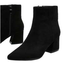 Černé kozačky na sloupku z eko semiše Coradise černá 1