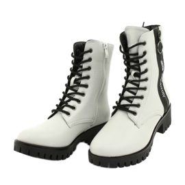 M.Daszyński Dělníci šedého dřeva Daszyński MR1813-31 černý šedá 2