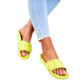 Dámské pantofle Big Star se zelenou sponou FF274A390 zelená 2