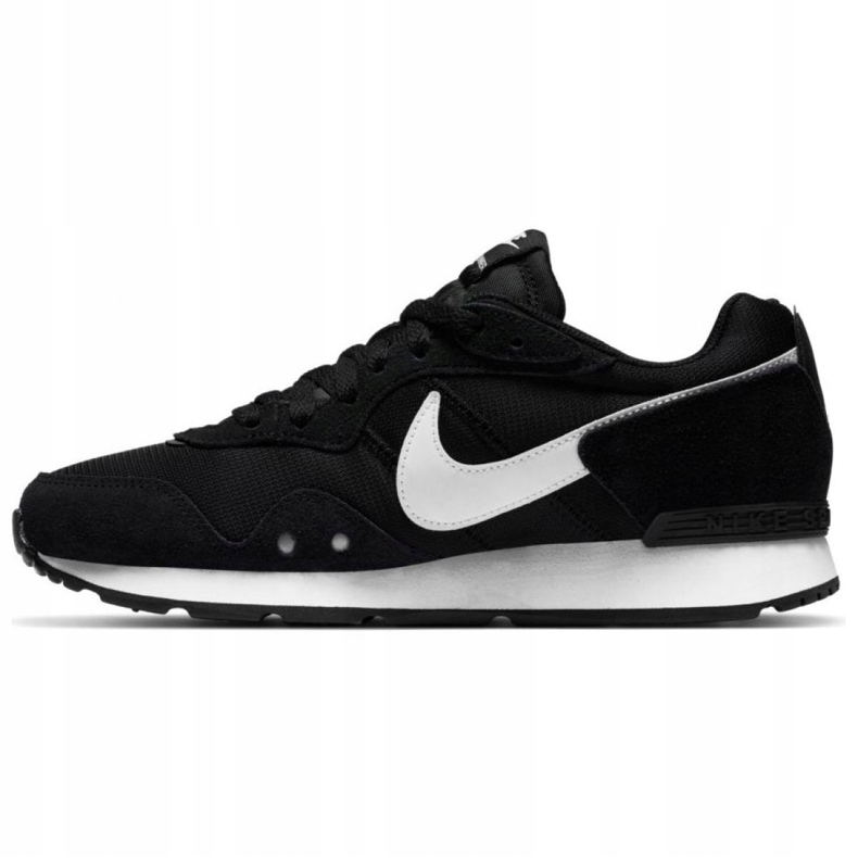 Boty Nike Venture Runner W CK2948-001 bílý černá 5
