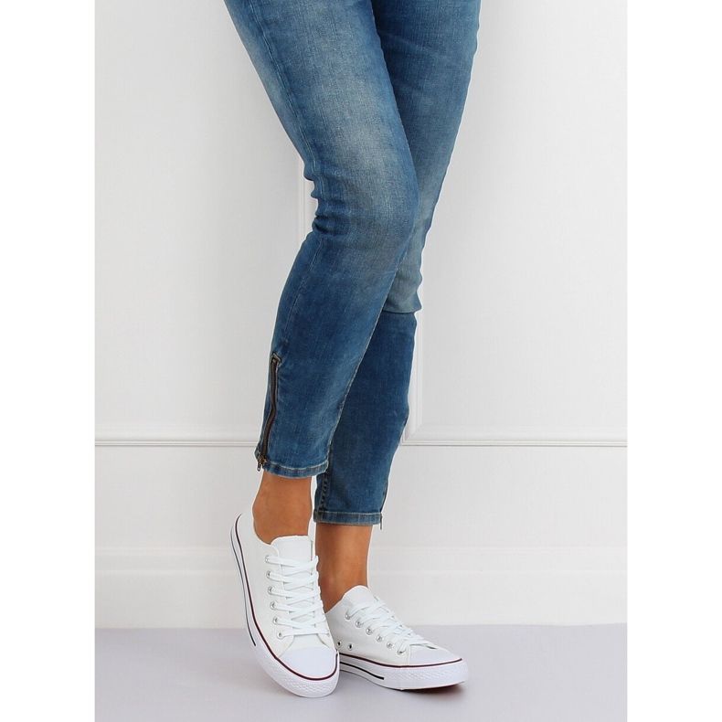 Bílé klasické dámské tenisky JD05P BÍLÁ / ČERVENÁ bílý 1